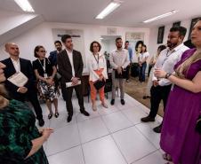 Agência do Trabalhador da Cultura recebe visita de representantes da Agência Francesa de Desenvolvimento